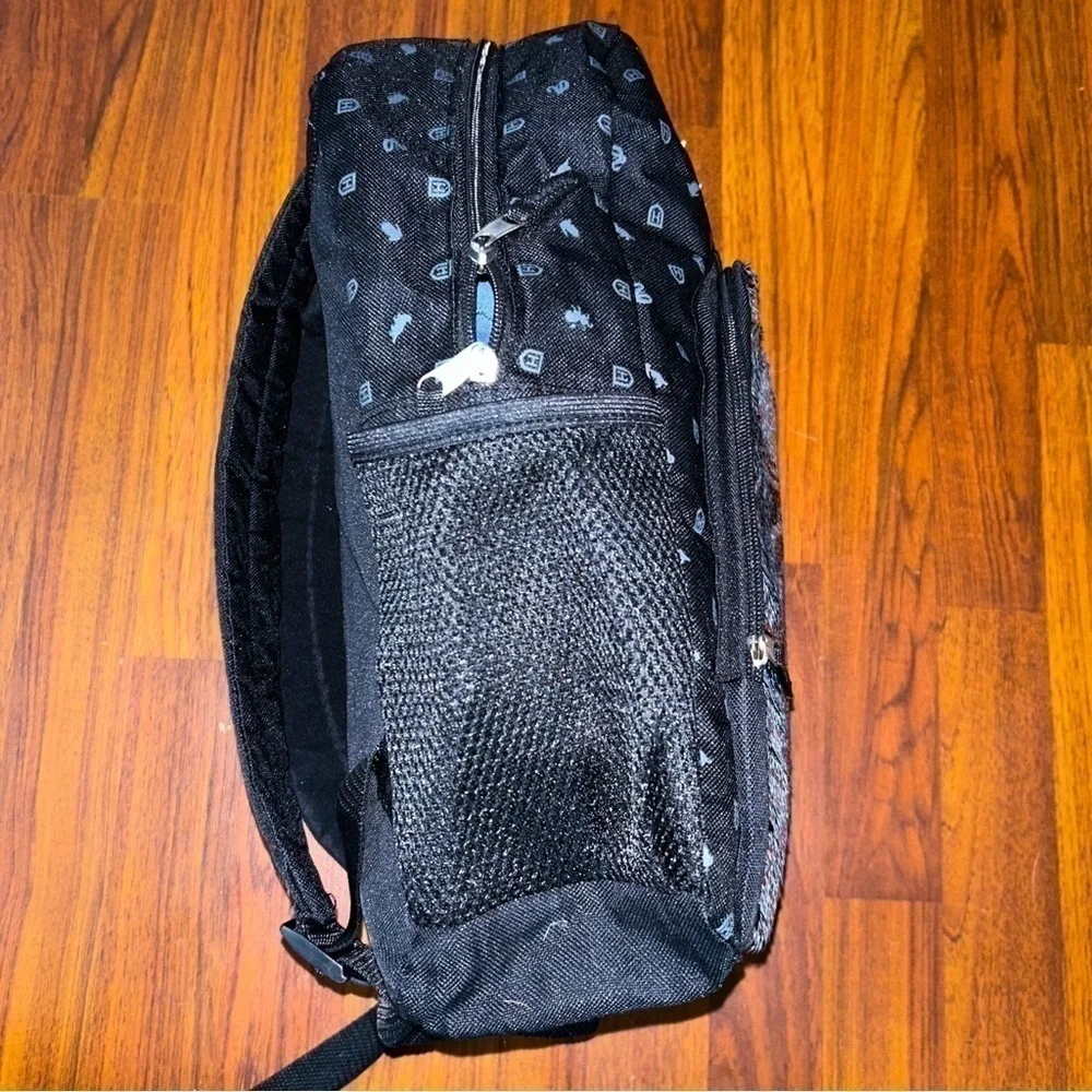 Harry Potter Hogwarts Crest Reversible Sequin Silver/Black School Backpack